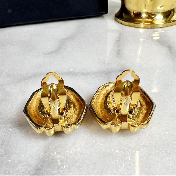 Saint Laurent “YSL” Vintage Gold Large Clip-On Earrings - Picture 10 of 11